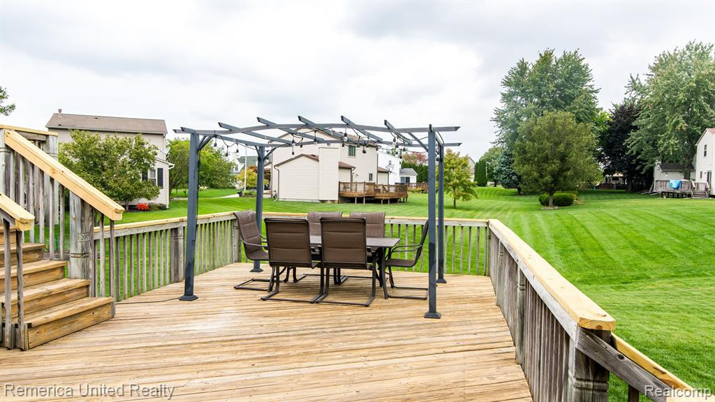 813 BRICK Lane, South Lyon, MI 48178 — Photo 10