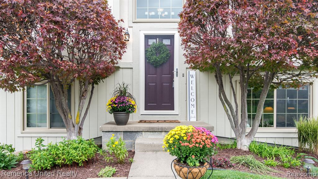 813 BRICK Lane, South Lyon, MI 48178 — Photo 12