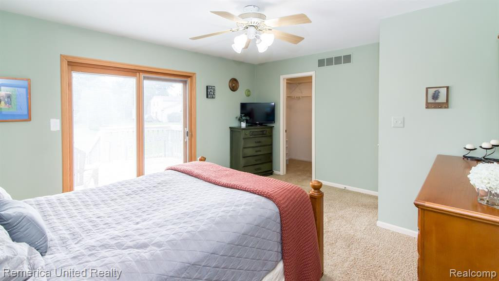 813 BRICK Lane, South Lyon, MI 48178 — Photo 30