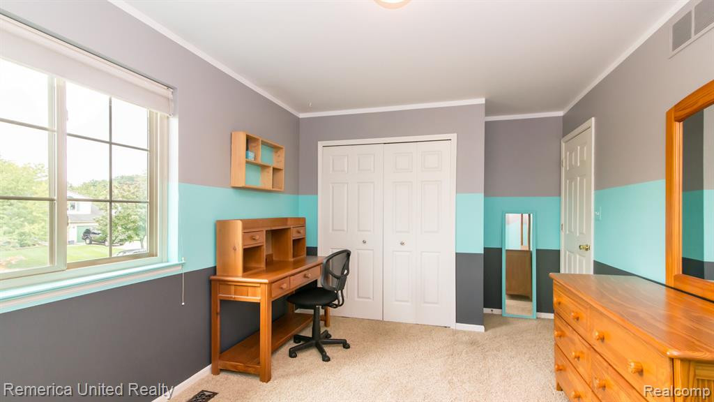 813 BRICK Lane, South Lyon, MI 48178 — Photo 35