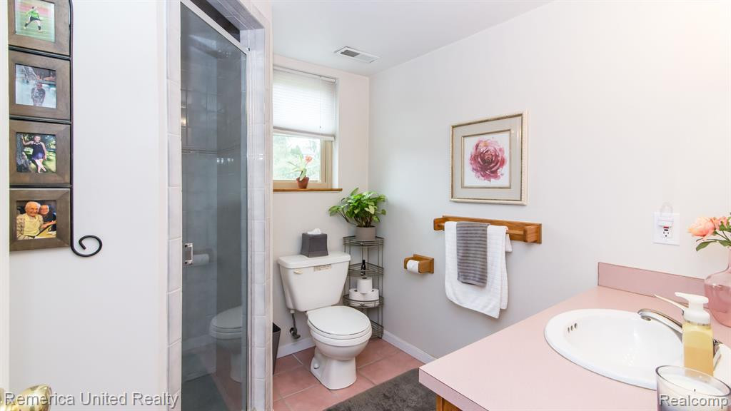 813 BRICK Lane, South Lyon, MI 48178 — Photo 41