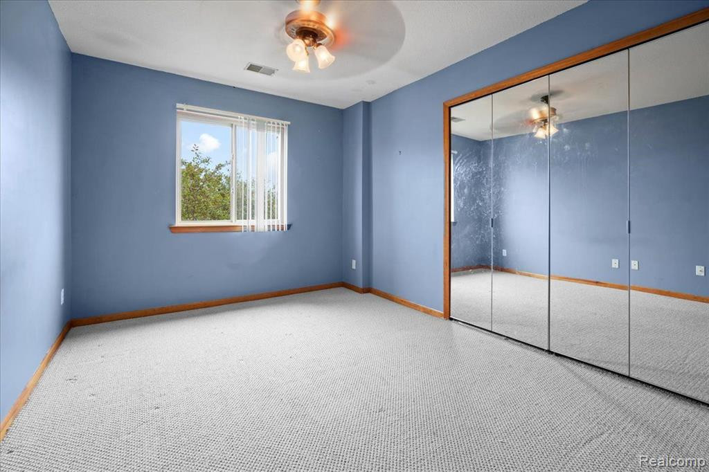 46079 TALLGRASS, Van Buren, MI 48111 — Photo 9