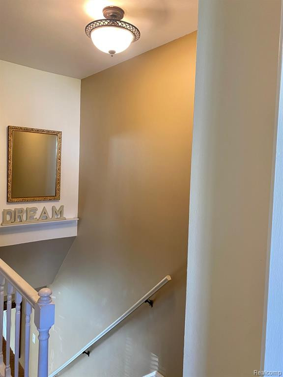 24475 BASHIAN Drive, Novi, MI — Photo 30