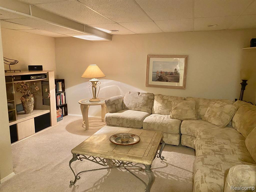 24475 BASHIAN Drive, Novi, MI — Photo 31