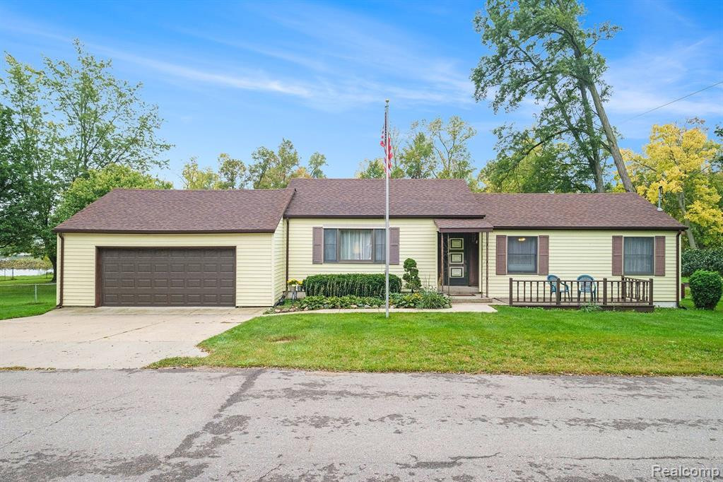 118 WATER Street, Byron, MI 48418 — Photo 15