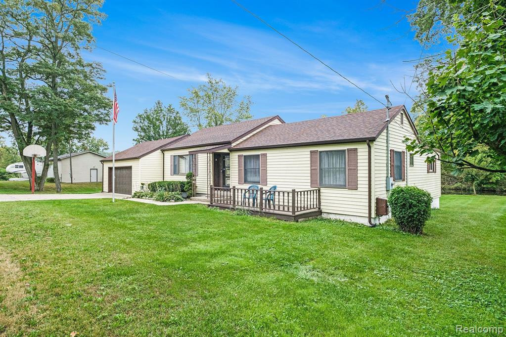 118 WATER Street, Byron, MI 48418 — Photo 20