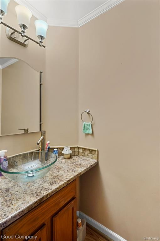 240 ABERDEEN Court, Belleville, MI 48111 — Photo 9