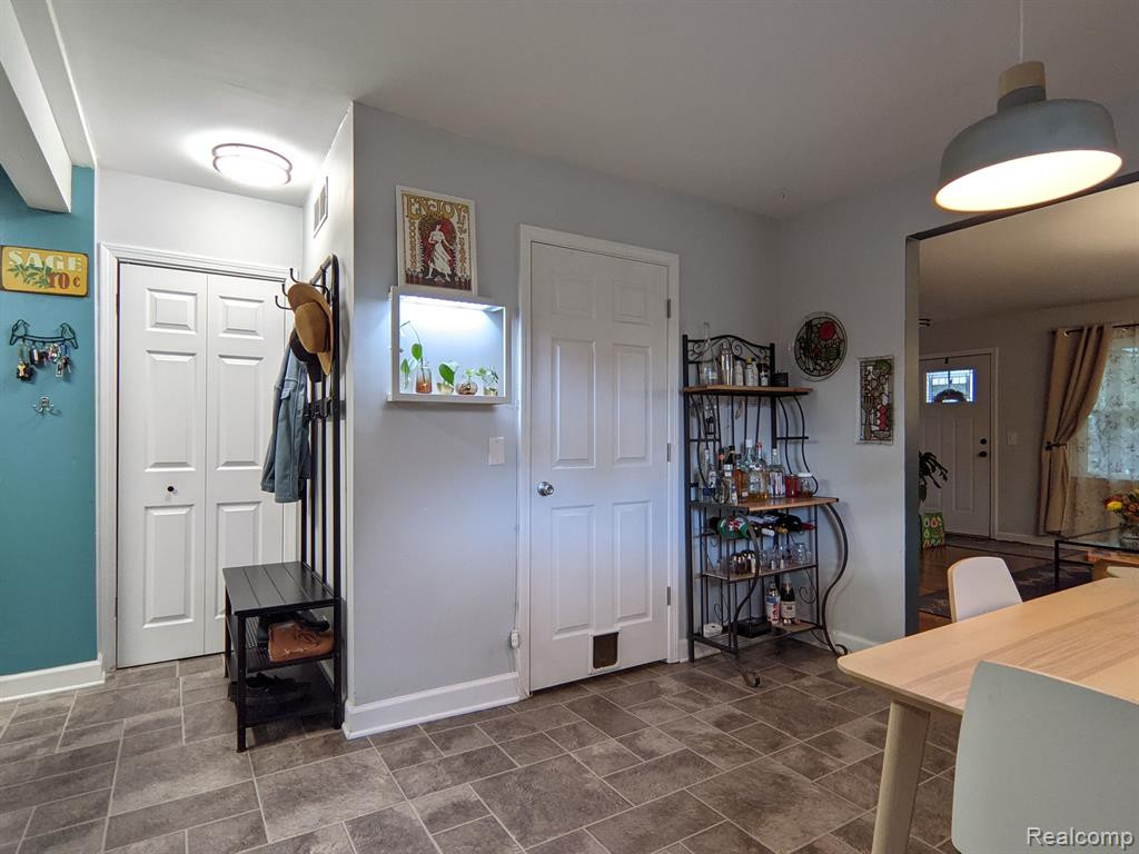 208 OREGON Street, Ypsilanti, MI 48198 — Photo 11