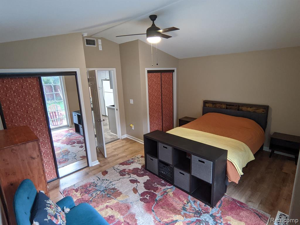 208 OREGON Street, Ypsilanti, MI 48198 — Photo 22