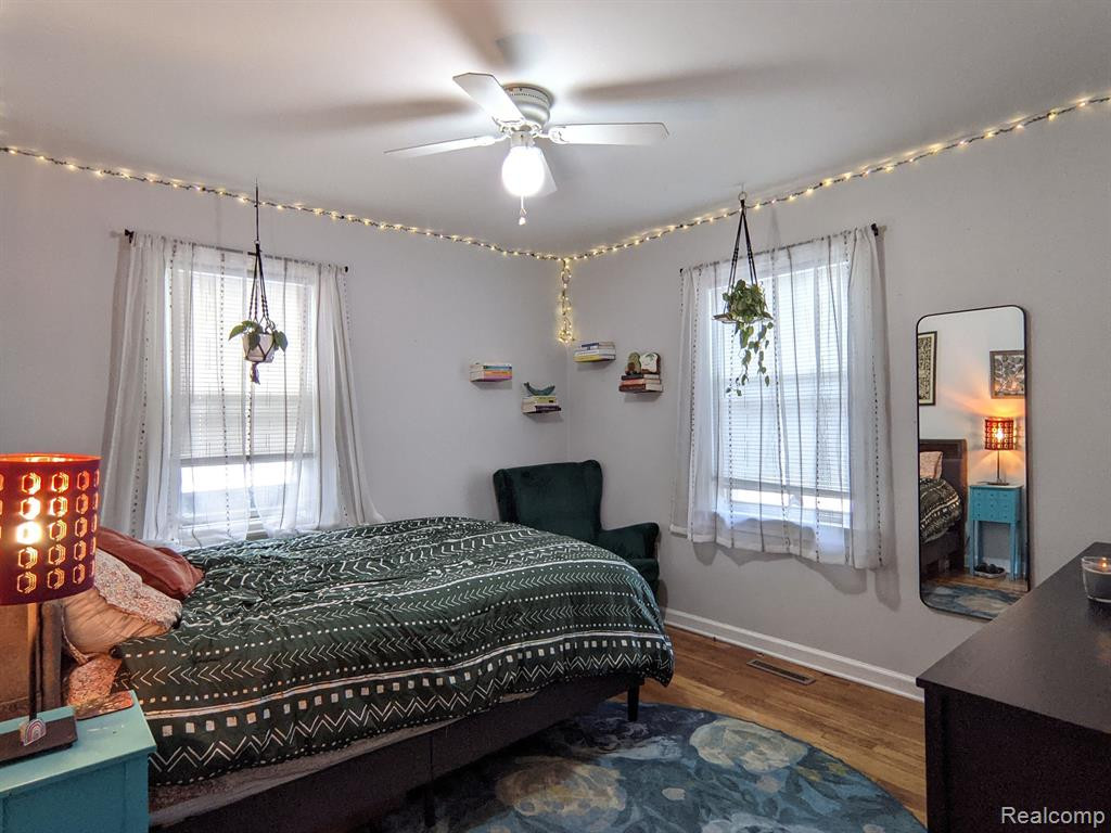 208 OREGON Street, Ypsilanti, MI 48198 — Photo 25