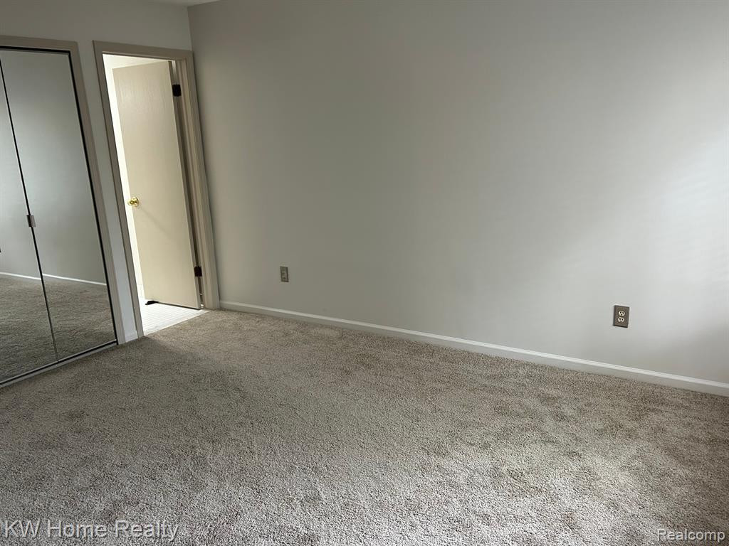42547 LILLEY POINTE, Canton, MI 48187 — Photo 19