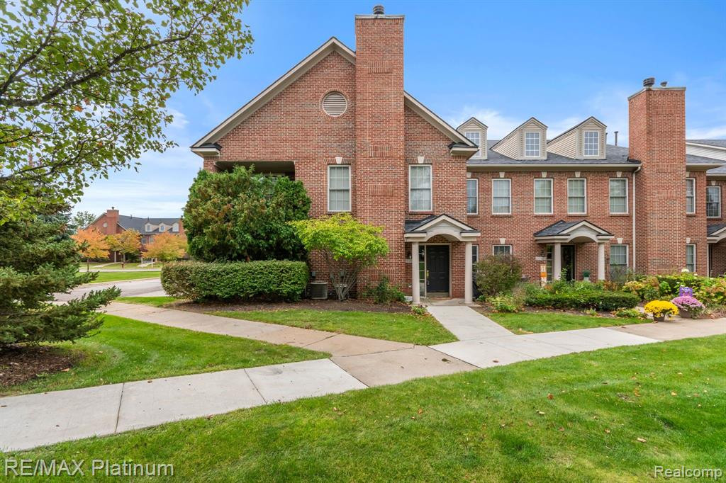 5745 HAMPSHIRE Lane, Ypsilanti, MI 48197 — front exterior
