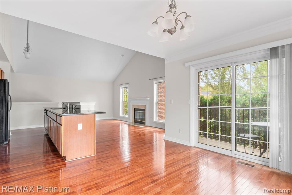 5745 HAMPSHIRE Lane, Ypsilanti, MI 48197 — Photo 24