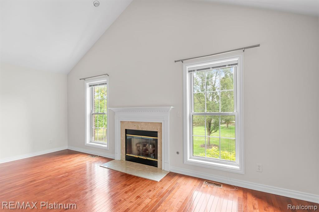 5745 HAMPSHIRE Lane, Ypsilanti, MI 48197 — Photo 26