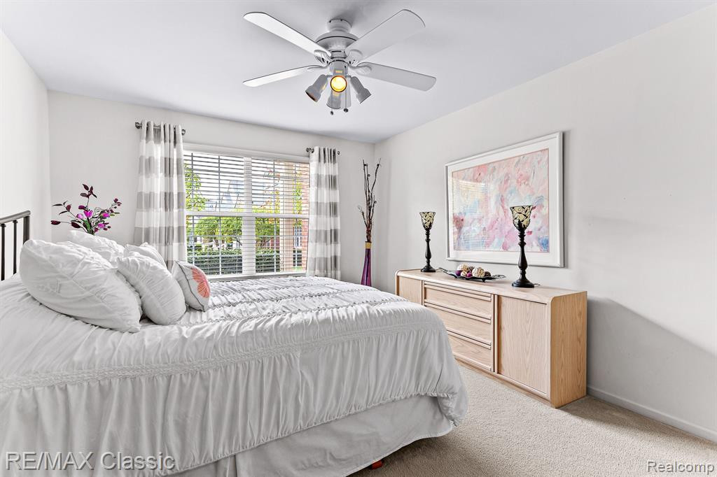 29102 April Court, Walled Lake, MI 48390 — Photo 13