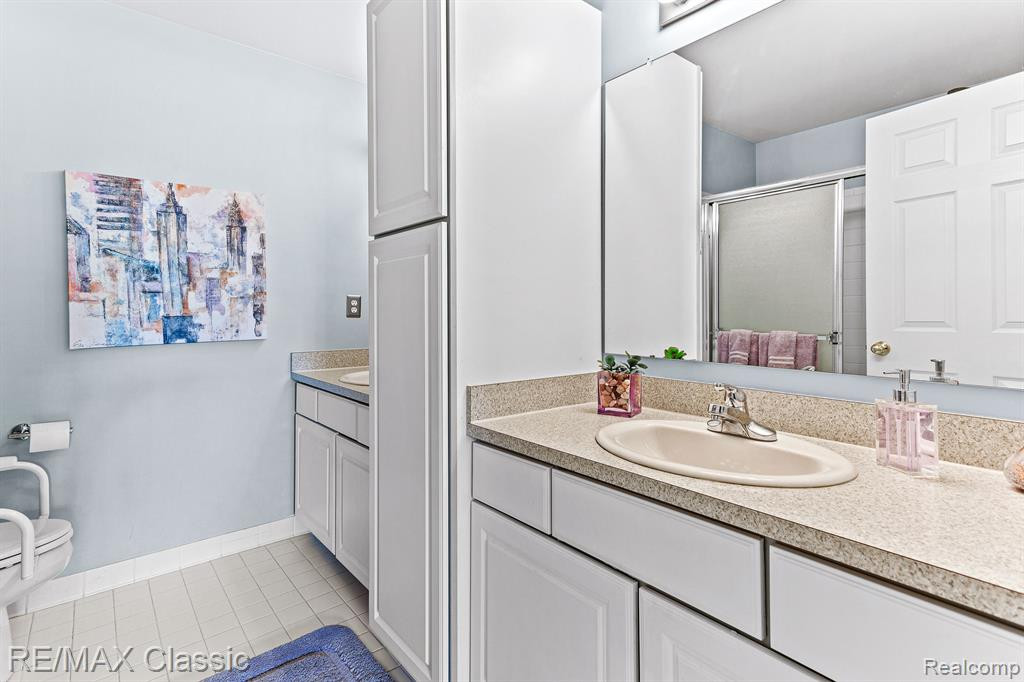 29102 April Court, Walled Lake, MI 48390 — Photo 15