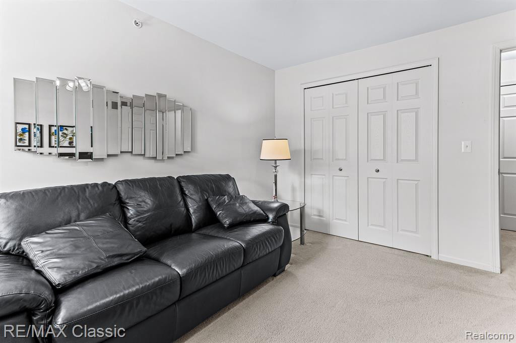 29102 April Court, Walled Lake, MI 48390 — Photo 19