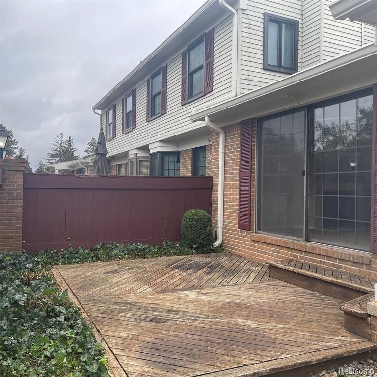 38934 COUNTRY Circle, Farmington Hills, MI 48331 — Photo 4
