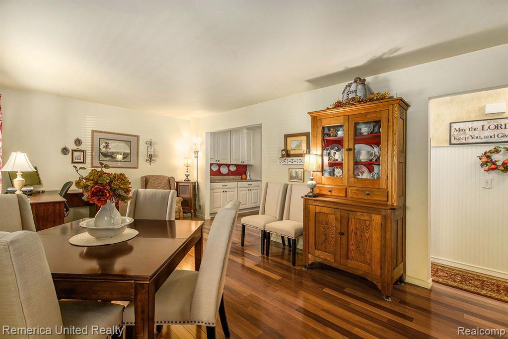 43656 LAURELWOOD Drive, Canton, MI 48187 — Photo 7