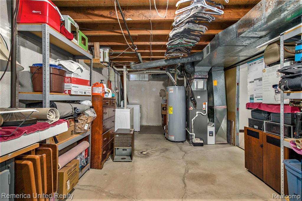 43656 LAURELWOOD Drive, Canton, MI 48187 — Photo 20