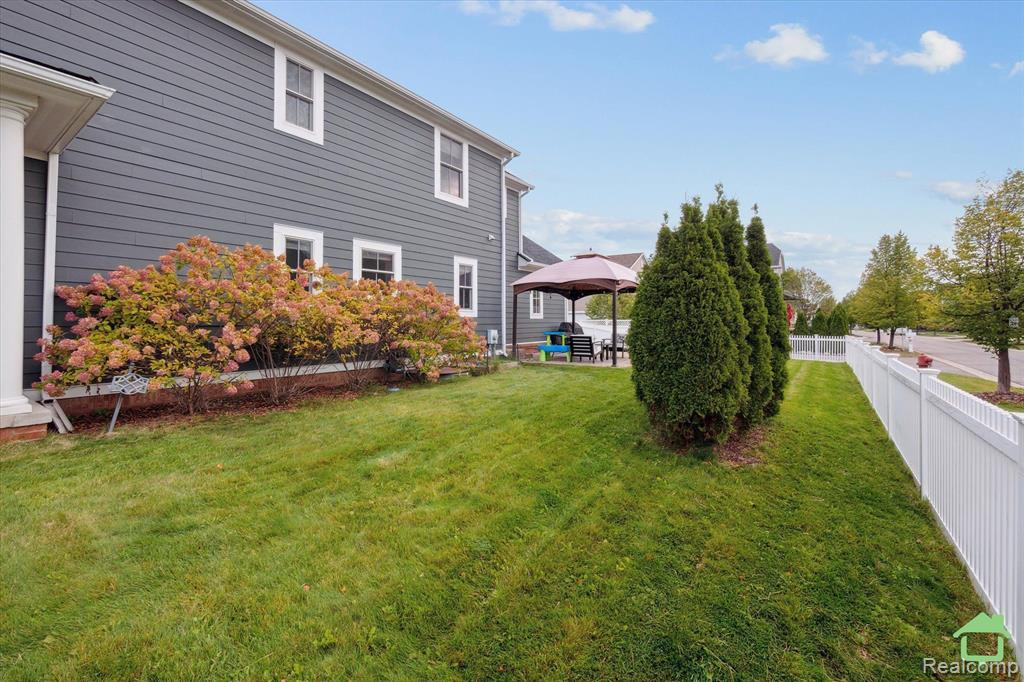 50210 GRANT Street, Canton, MI 48188 — Photo 38