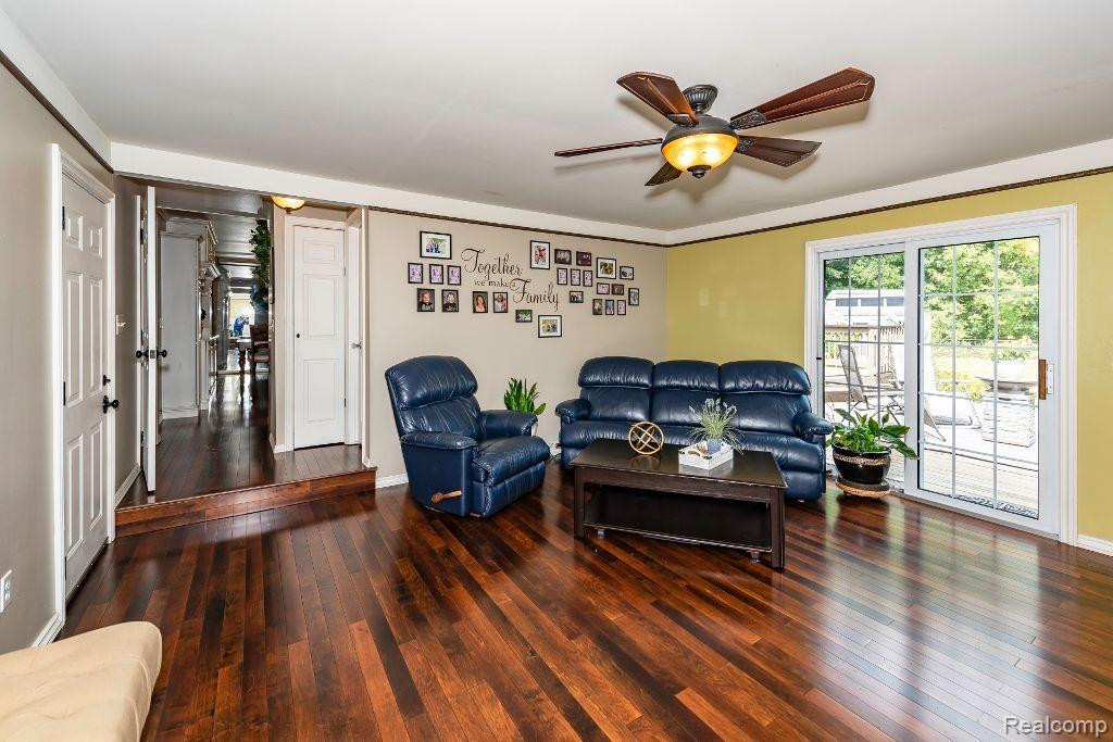 7990 MEADOWVIEW Court, Ypsilanti, MI 48197 — Photo 13