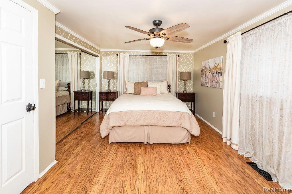 7990 MEADOWVIEW Court, Ypsilanti, MI 48197 — Photo 15