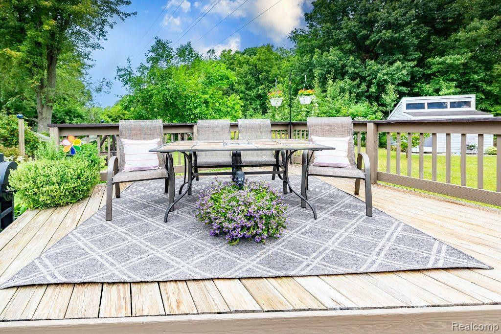 7990 MEADOWVIEW Court, Ypsilanti, MI 48197 — Photo 27