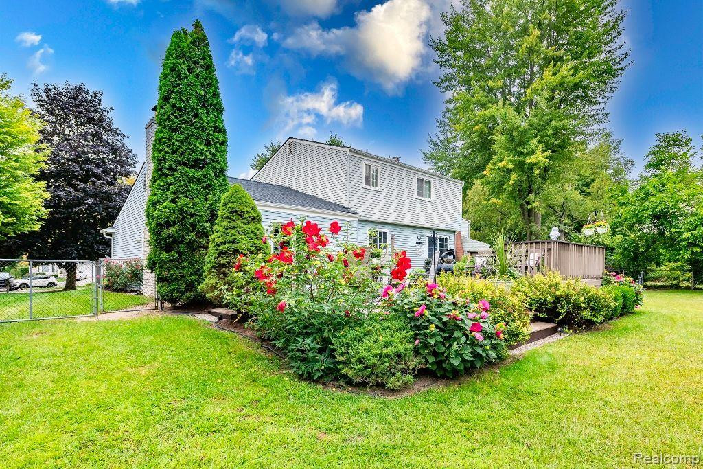 7990 MEADOWVIEW Court, Ypsilanti, MI 48197 — Photo 28