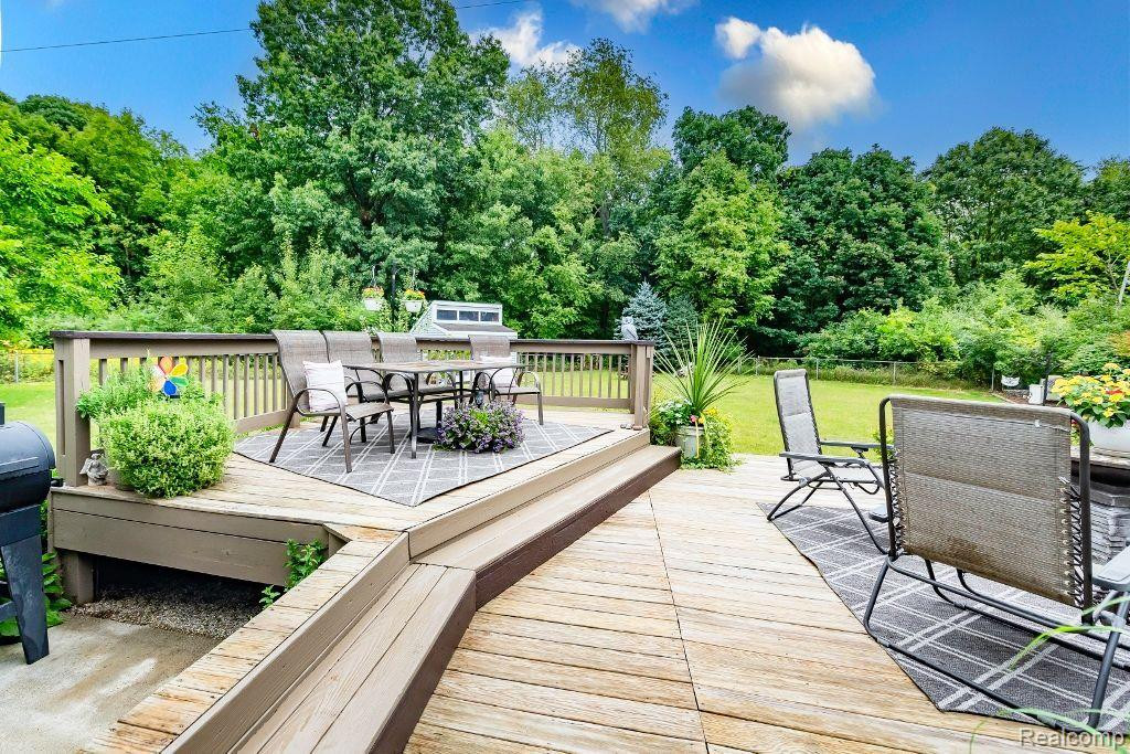 7990 MEADOWVIEW Court, Ypsilanti, MI 48197 — Photo 33