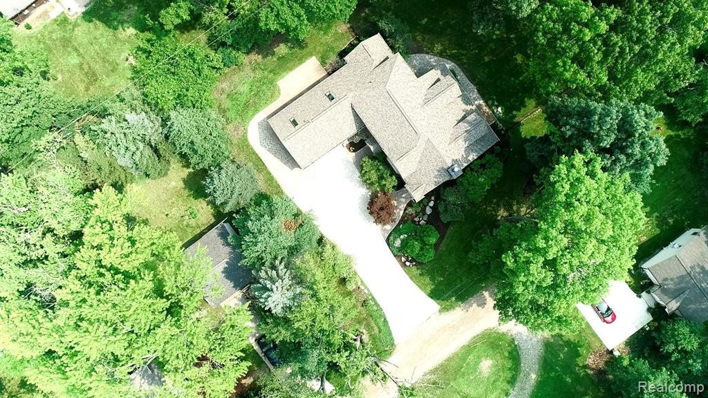 5532 Evergreen Avenue, Orchard Lake Village, MI 48324 — Photo 39
