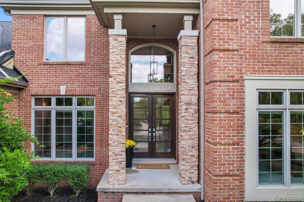 17692 Parkshore Drive, Northville, MI 48168 — Photo 5