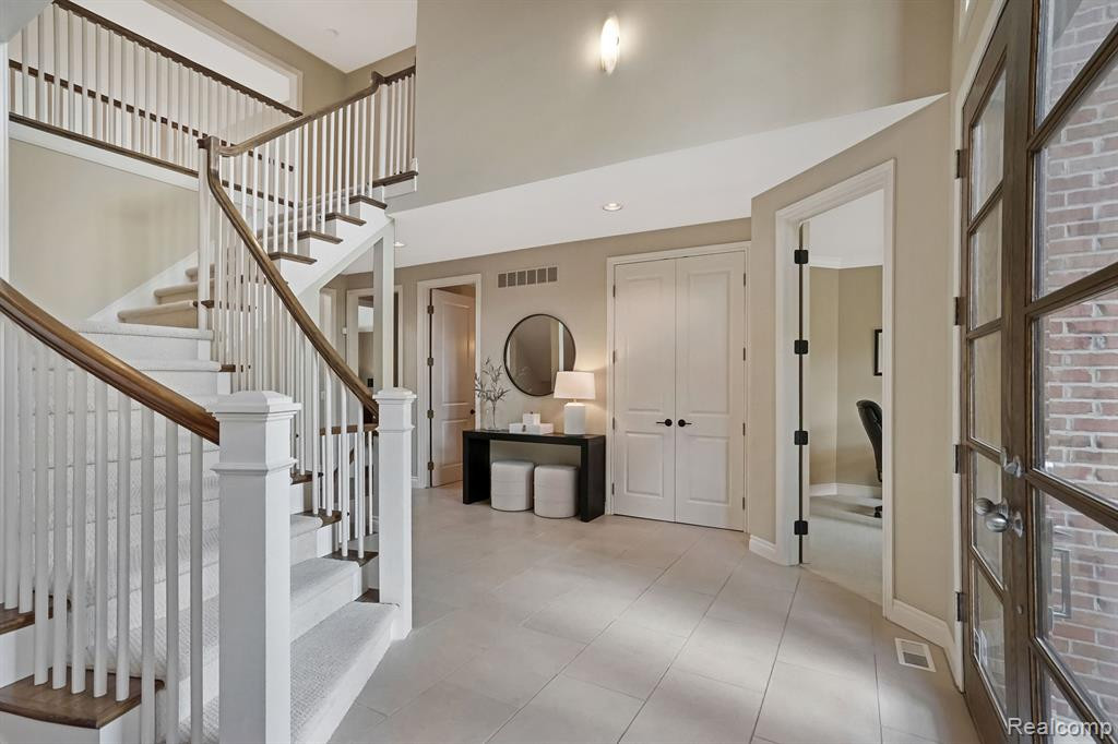 17692 Parkshore Drive, Northville, MI 48168 — Photo 7