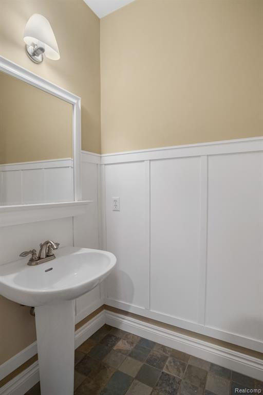 17692 Parkshore Drive, Northville, MI 48168 — Photo 23
