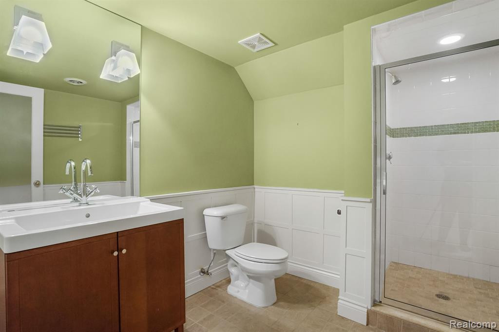 17692 Parkshore Drive, Northville, MI 48168 — Photo 37
