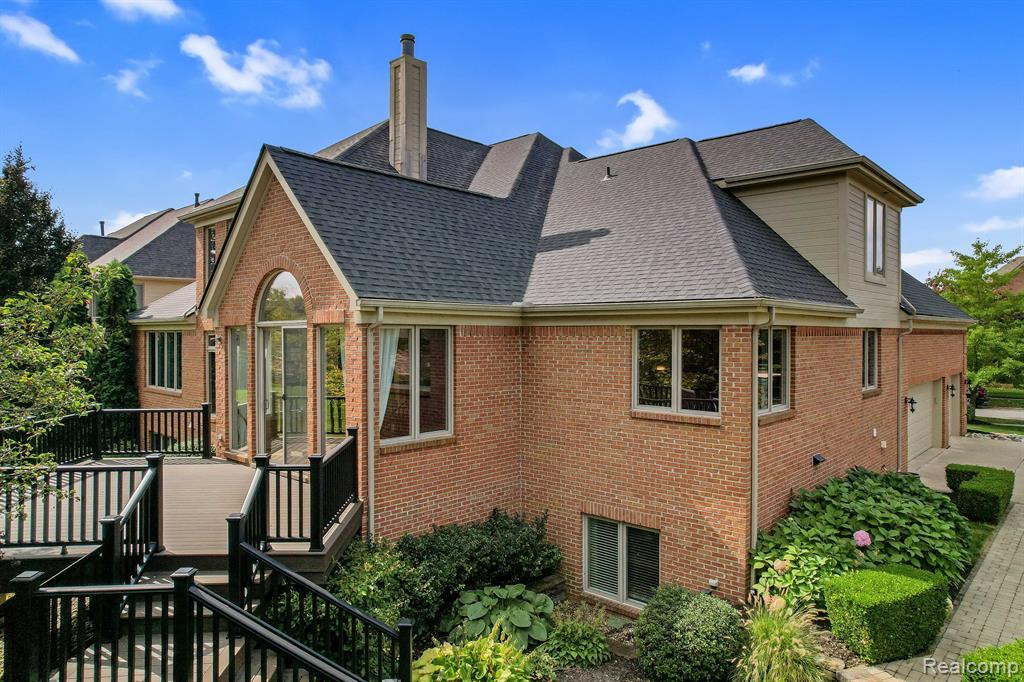 17692 Parkshore Drive, Northville, MI 48168 — Photo 38