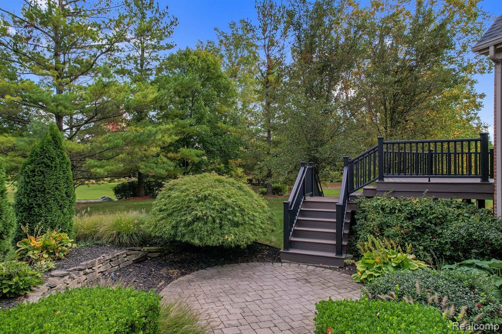 17692 Parkshore Drive, Northville, MI 48168 — Photo 40