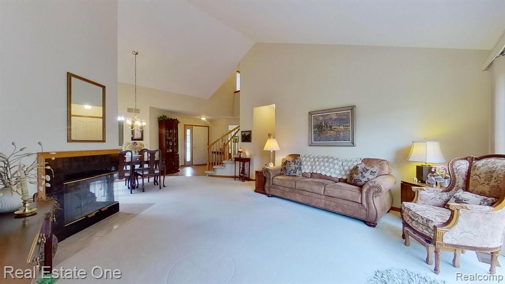 805 RED MAPLE Lane, Wixom, MI 48393 — Photo 29