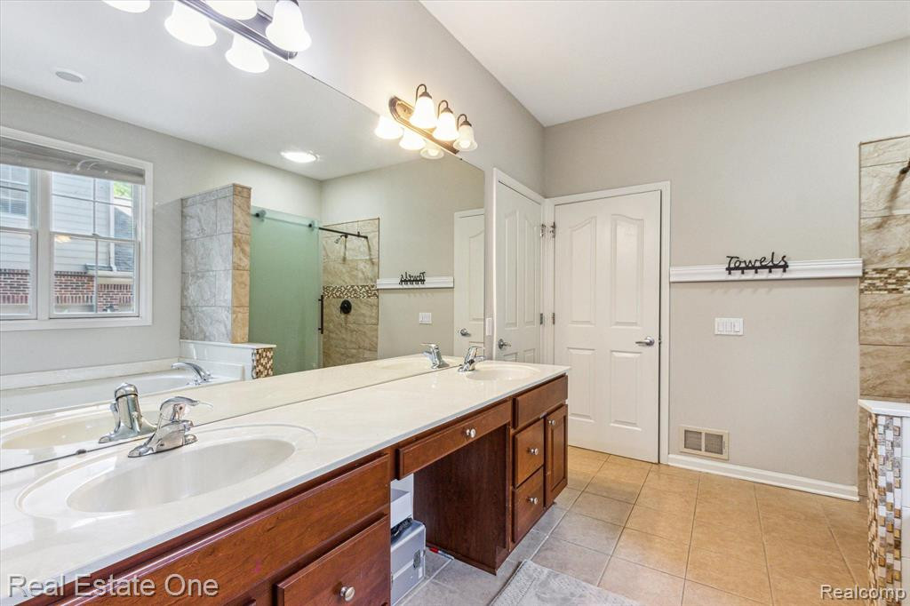 1630 MISTWOOD, Canton, MI 48187 — Photo 25
