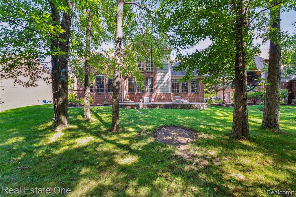 1630 MISTWOOD, Canton, MI 48187 — Photo 46