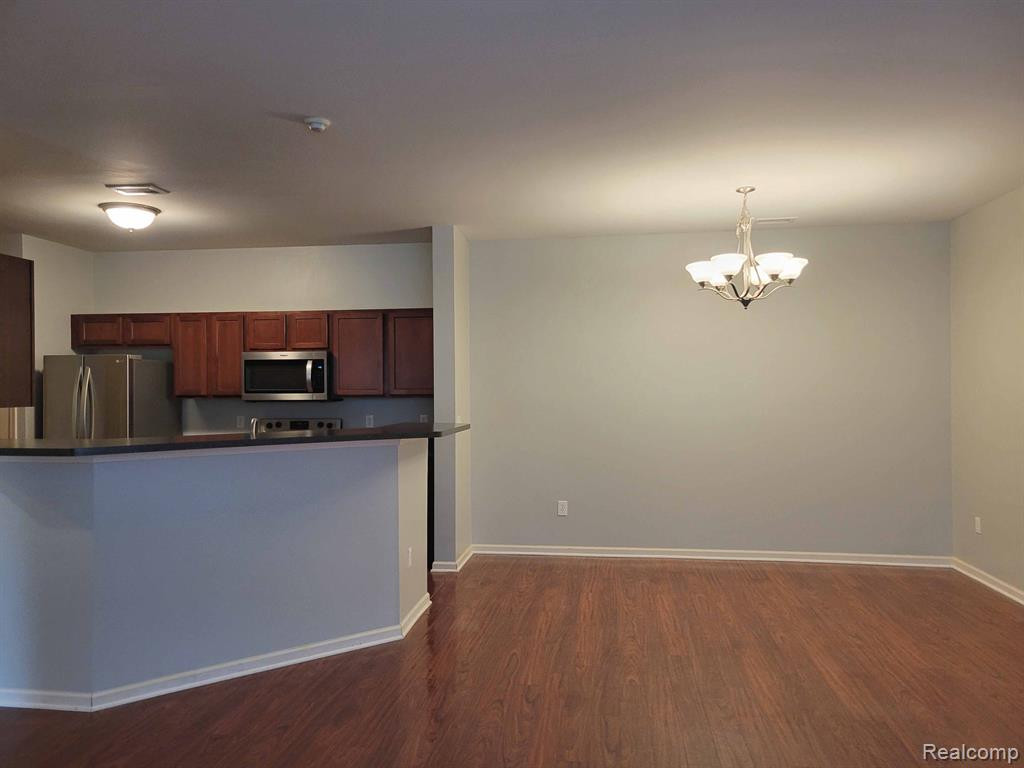 47635 ORMSKIRK Drive, Canton, MI 48188 — Photo 4