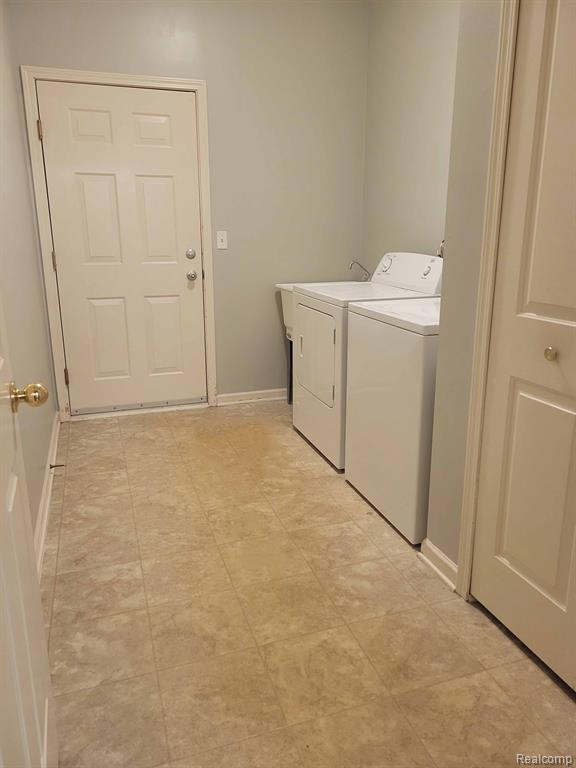 47635 ORMSKIRK Drive, Canton, MI 48188 — Photo 9