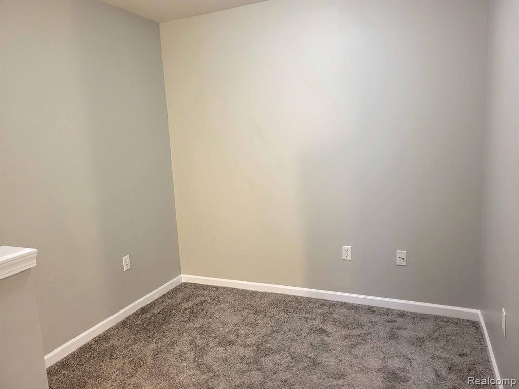 47635 ORMSKIRK Drive, Canton, MI 48188 — Photo 16