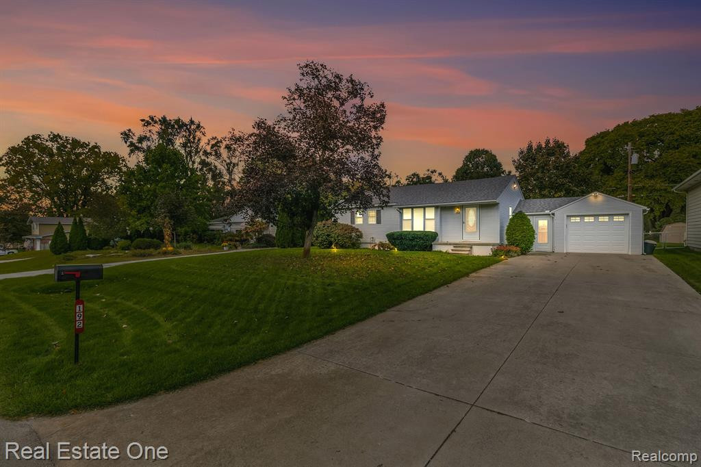 192 Wanda Street, Wolverine Lake, MI 48390 — Photo 14