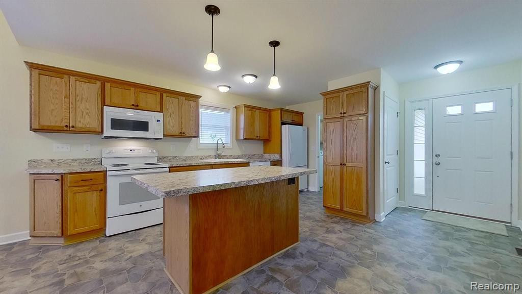 4006 Eastbridge Cr. Rd., Stockbridge, MI 49285 — Photo 7