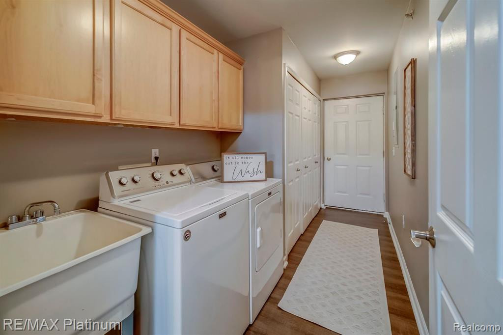 4354 Deeside Drive, Brighton, MI 48116 — Photo 16