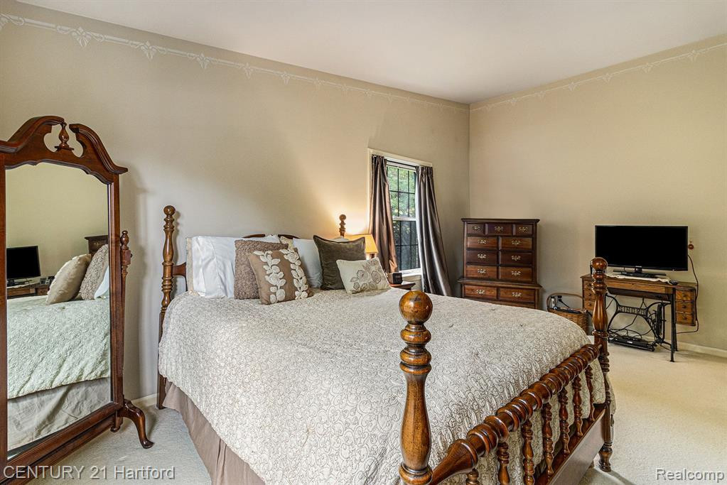 38311 WYNMAR, 89, Farmington Hills, MI 48331 — Photo 16
