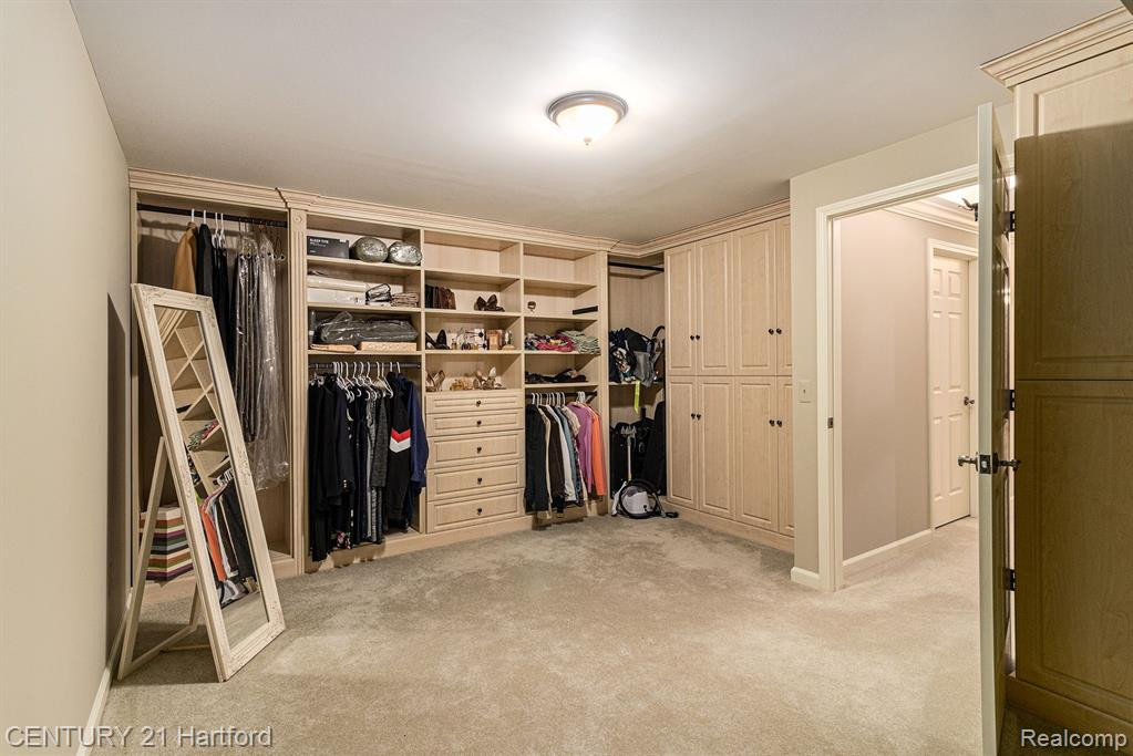 38311 WYNMAR, 89, Farmington Hills, MI 48331 — Photo 21