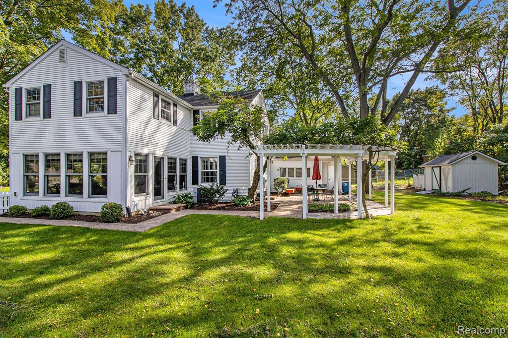 1311 BEECHWOOD Drive, Ann Arbor, MI 48103 — Photo 3
