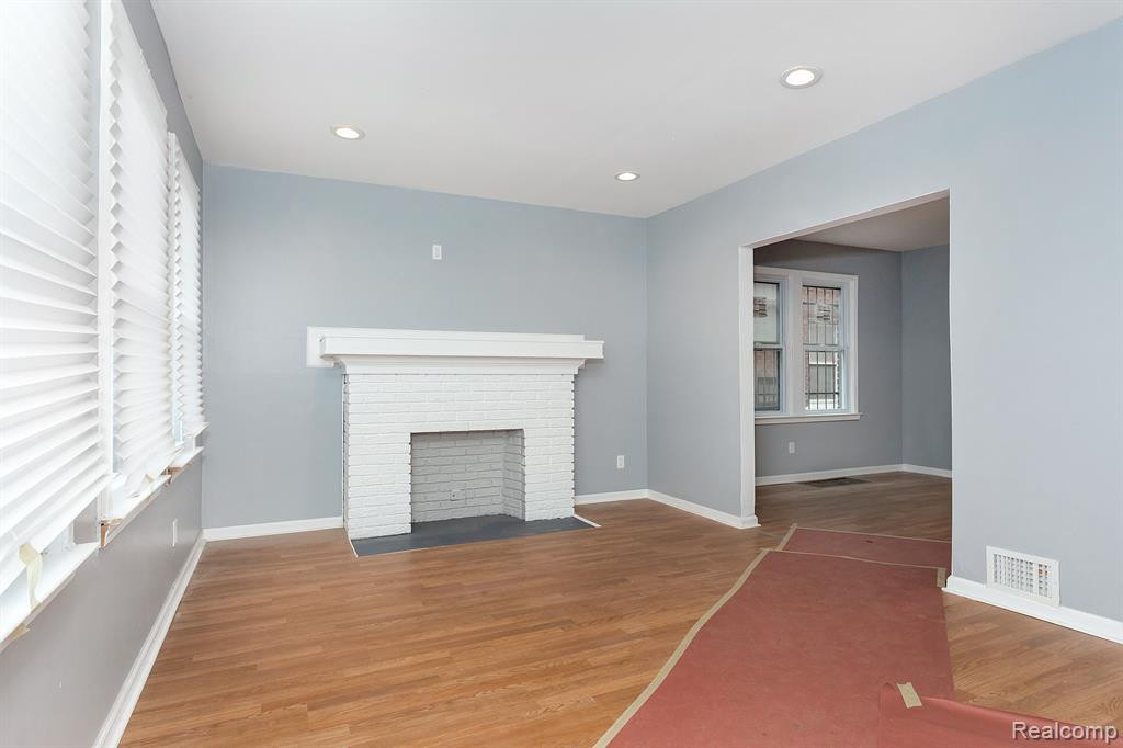 12717 SANTA ROSA Drive, Detroit, MI 48238 — Photo 3